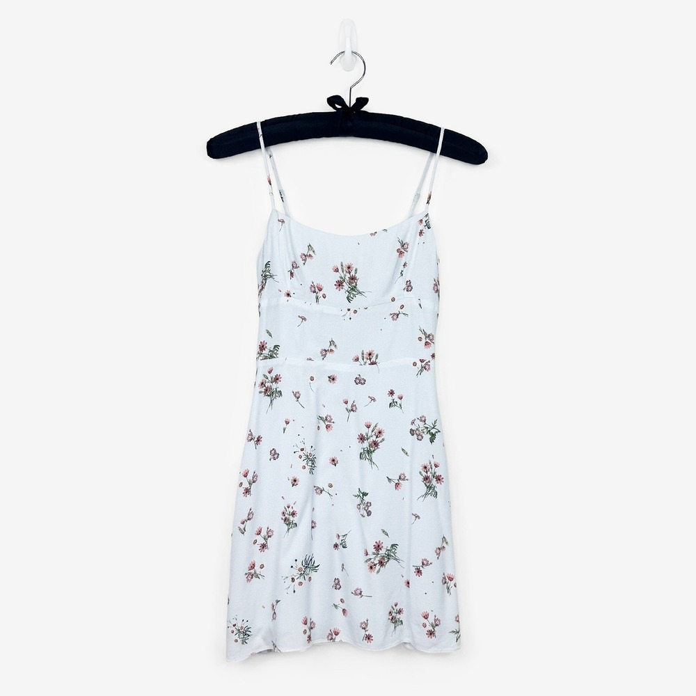 Aritzia Sunday Best Jackson Mini Dress Size‎ XS Blue Floral Soft Girl Cottage